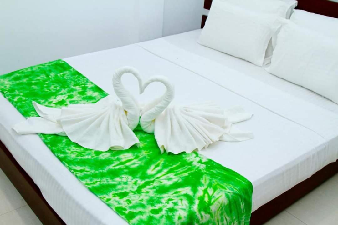 Navodya Guest Mirissa Hotell Rum bild