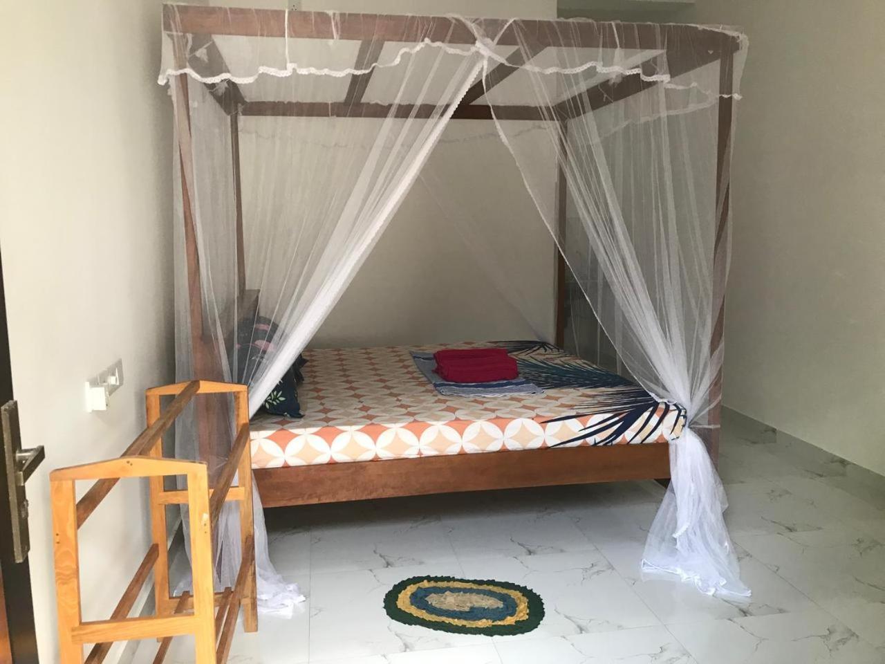 Navodya Guest Mirissa Hotell Rum bild